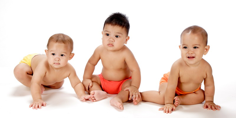 Beginilah Cara Mengajarkan Bayi Duduk Sendiri